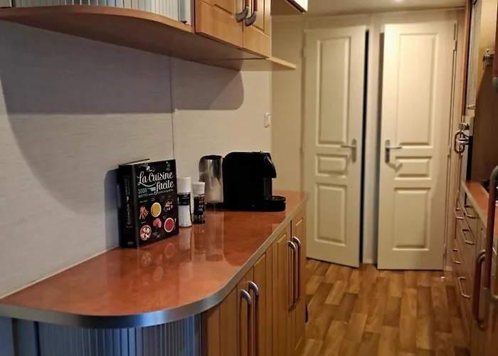 Hébergement de vacances Tin